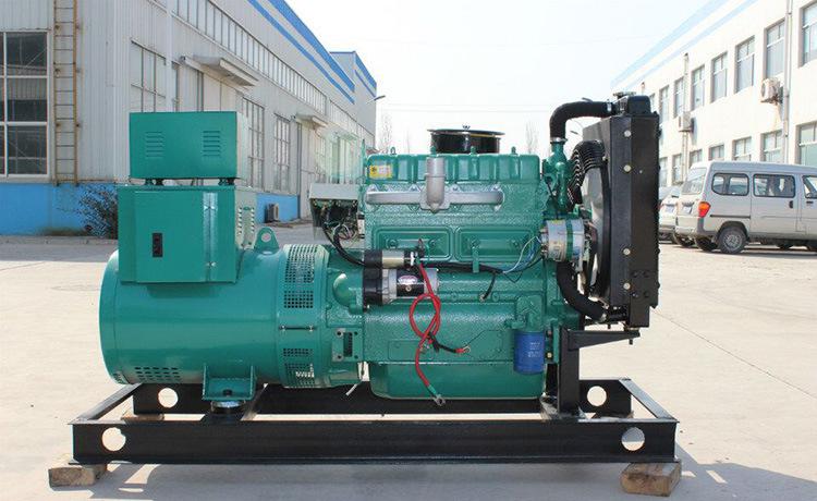 新巴尔虎右柴油发电机组在进行所有的维修保养项目时的操作程序