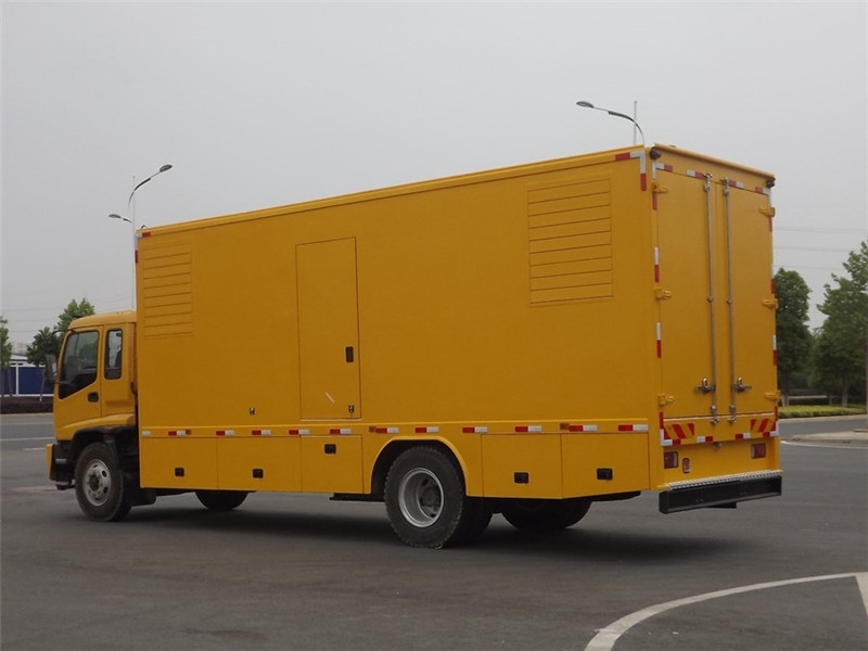 新巴尔虎右发电车租赁-柴油发电机组的清污方法怎么选用才正确