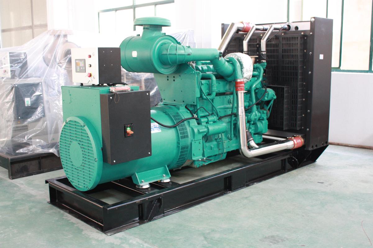 新巴尔虎右出租发电机-柴油发电机组自切换操作步骤