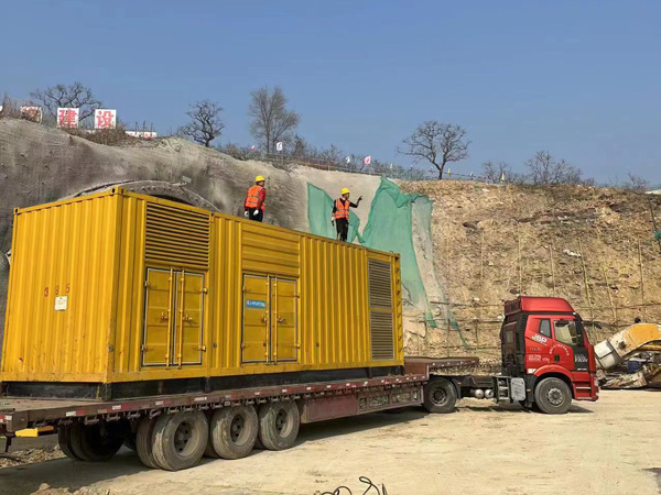 新巴尔虎右发电机租赁如何根据测试结果判断机油泵的工作状态是否正常?