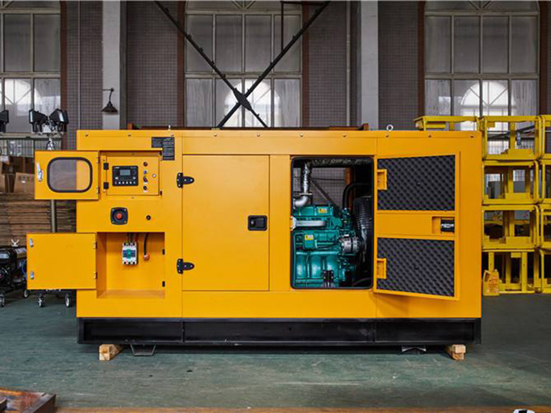 新巴尔虎右柴油发电机组是一种将柴油发动机与发电机组合在一起的发电设备,以下为你详细介绍