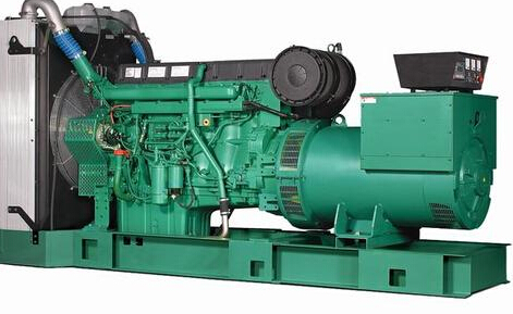 新巴尔虎右发电机除垢后需要用清水冲洗水冷式机油散热器几次？